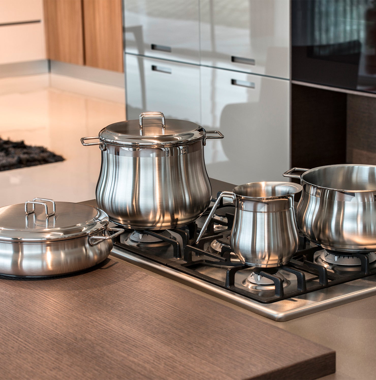 Cookware set 9 pieces