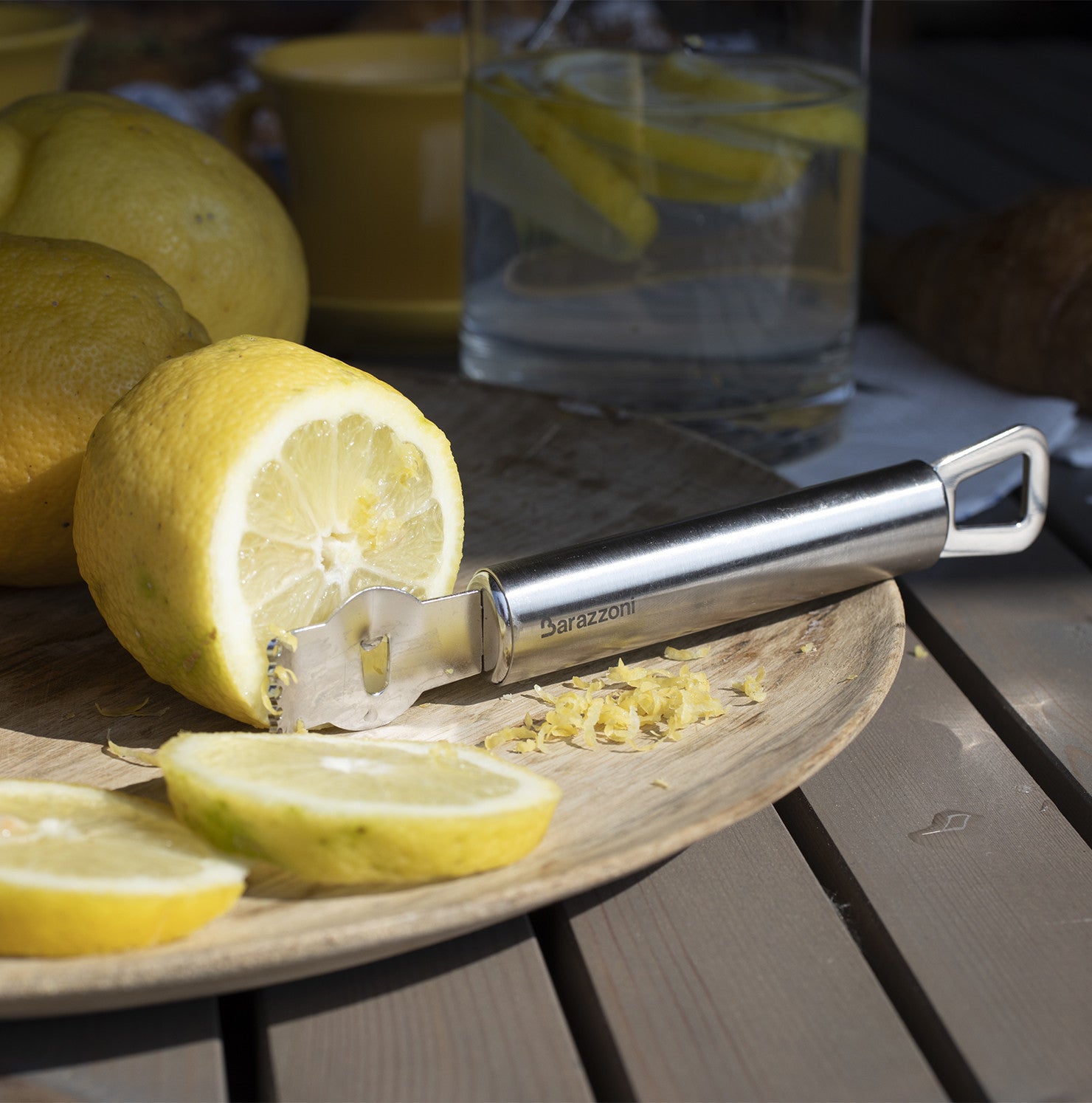 Lemon peeler