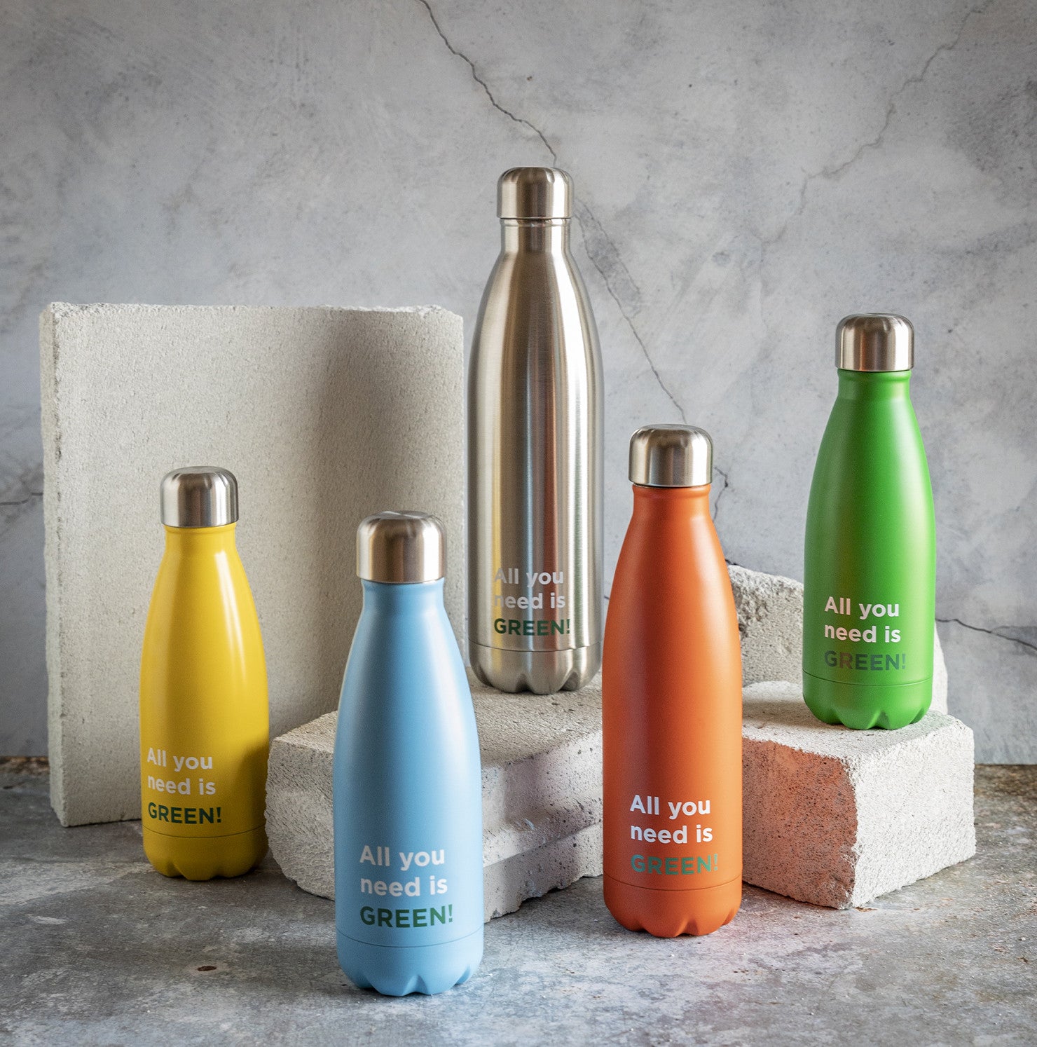 Satin-finish steel thermal bottle