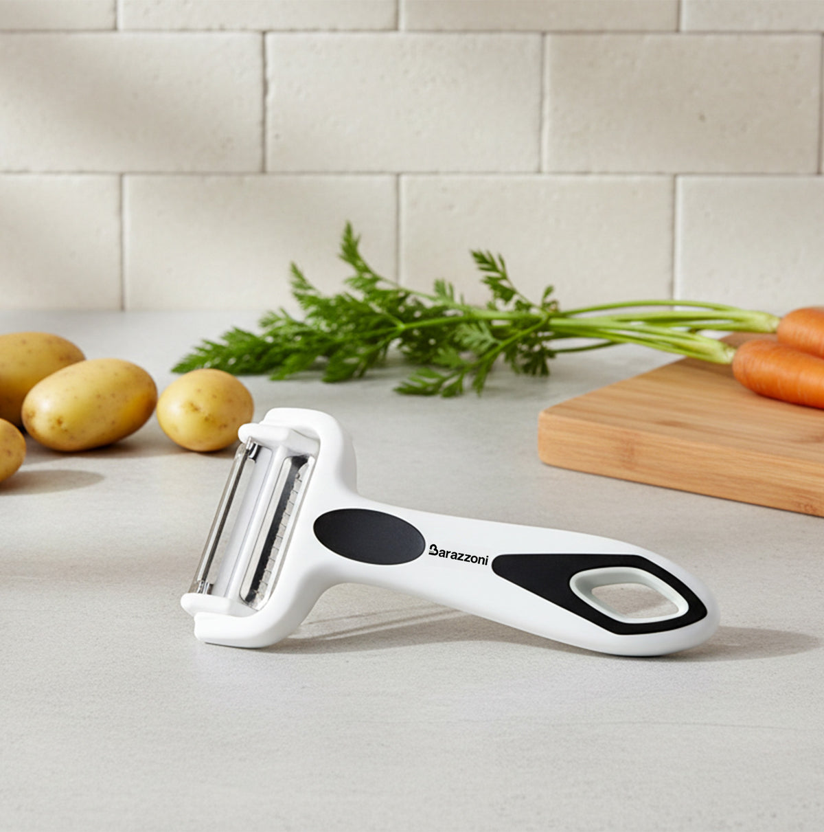 triple-blade peeler
