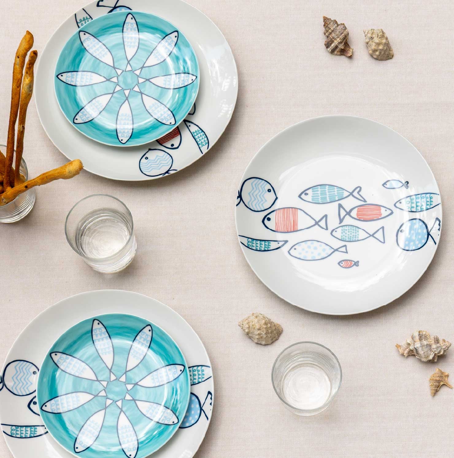 Palau - set of 18 plates