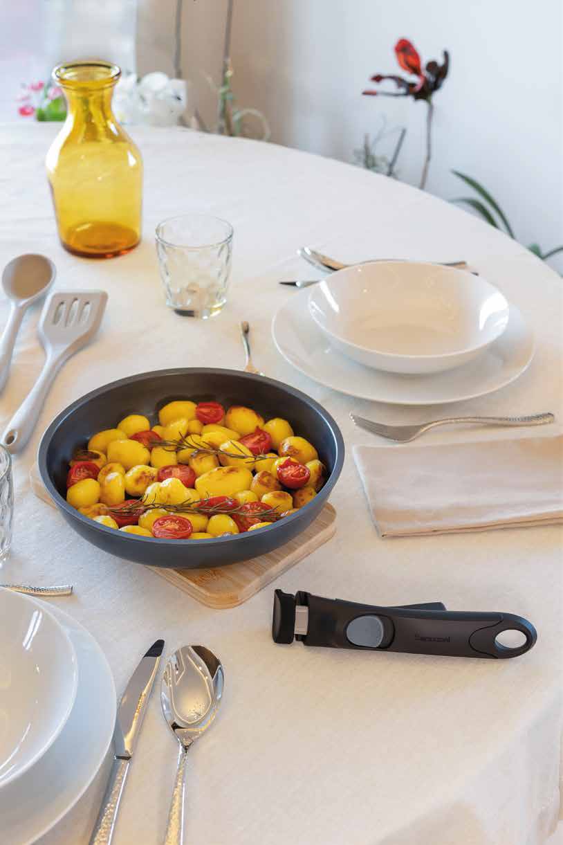 Padella utilizzata per servire direttamente a tavola
