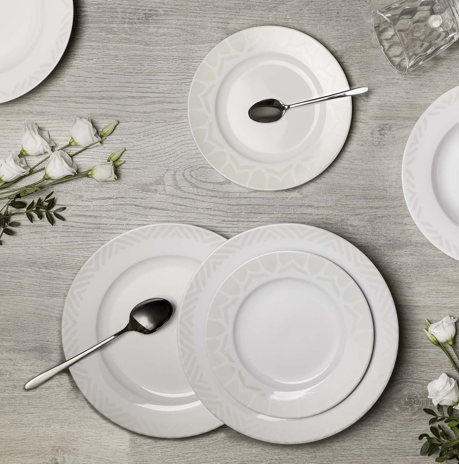 Desert Rose - set of 18 plates